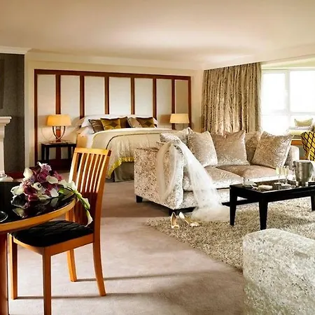 Garryvoe Hotel Ballycotton