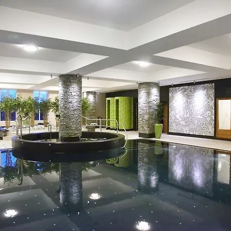 Hotel Garryvoe 4*