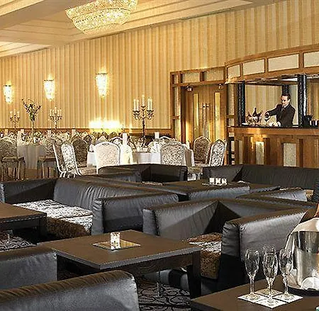 Garryvoe Hotel Ballycotton
