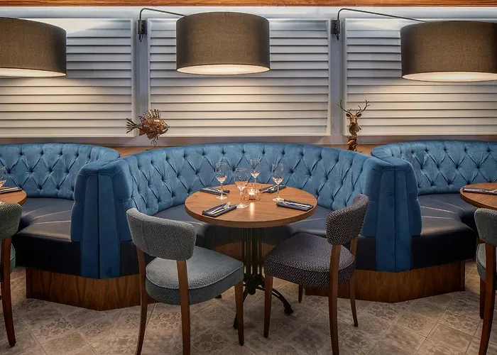 Отель Garryvoe 4*