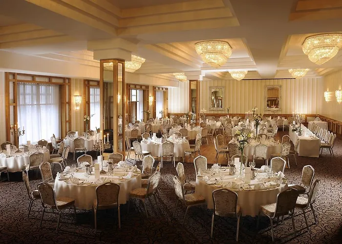 Garryvoe Отель 4*