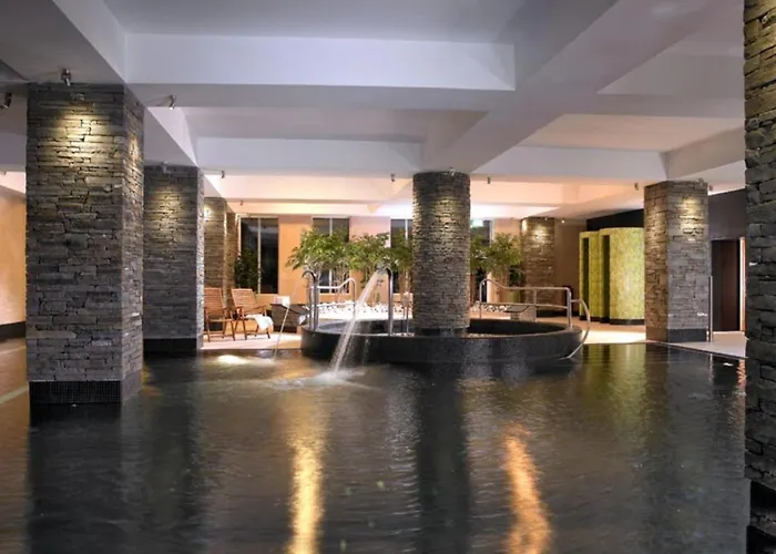 מלון Garryvoe 4*